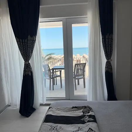Casablanca Mamaia Nord מלון דירות